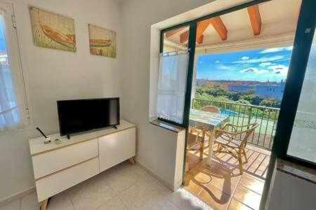 Boschapartamento De 2 Dormitorios Y Con Piscina Ciutadella  Eksteriør billede